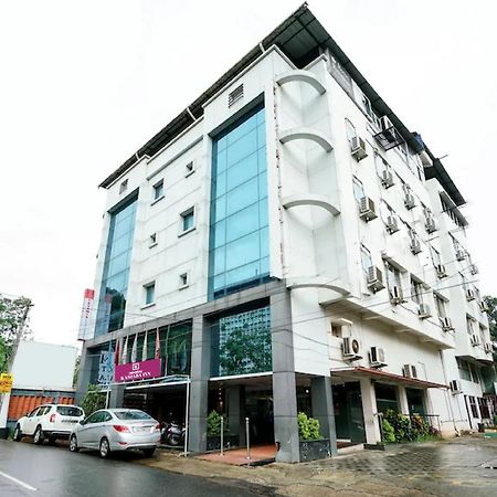 Nexstay Kassaba Inn Kozhikode Exteriör bild